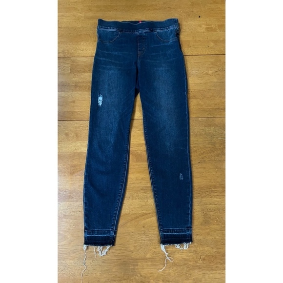 Spanx Distressed Skinny Jeggings‎ Pull On Jeans Tummy Control Pockets, Size M - Picture 2 of 10